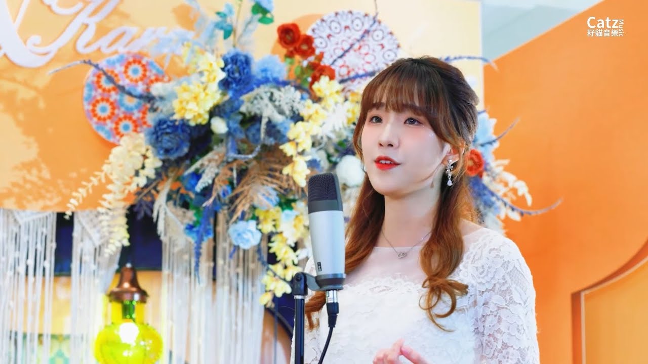 Jenny 甄敏芳 英文歌《Beautiful in White》考古片又來了!