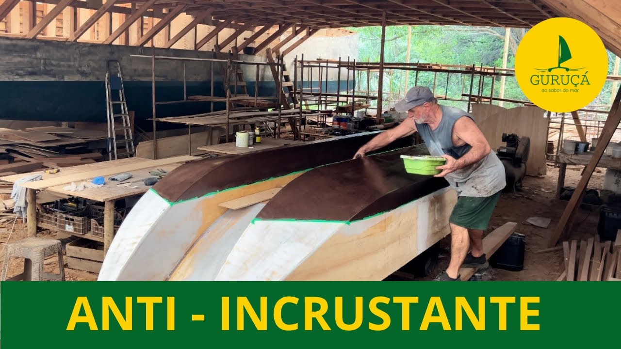 254| BOTE CATAMARÃ COM PINTURA ANTI-INSCRUSTANTE EPÓXI +COBRE EM PÓ.