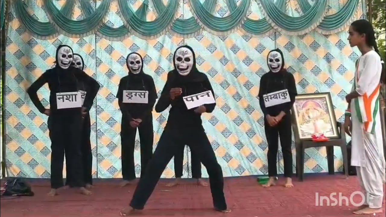 School drama De addiction by 10th class students