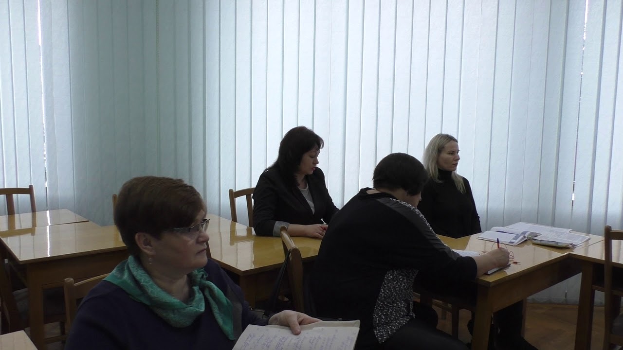 Депутатська комісія з перевірки закупівель відділом освіти покровського району