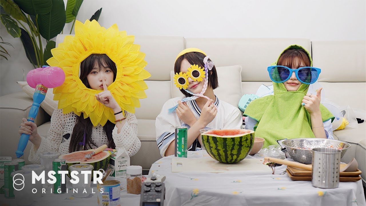 Billlie | 막내즈의 ASMR이라 말하고 우당탕탕 화채 만들기라 쓴다🍉 '수아 안 잔다🌕'