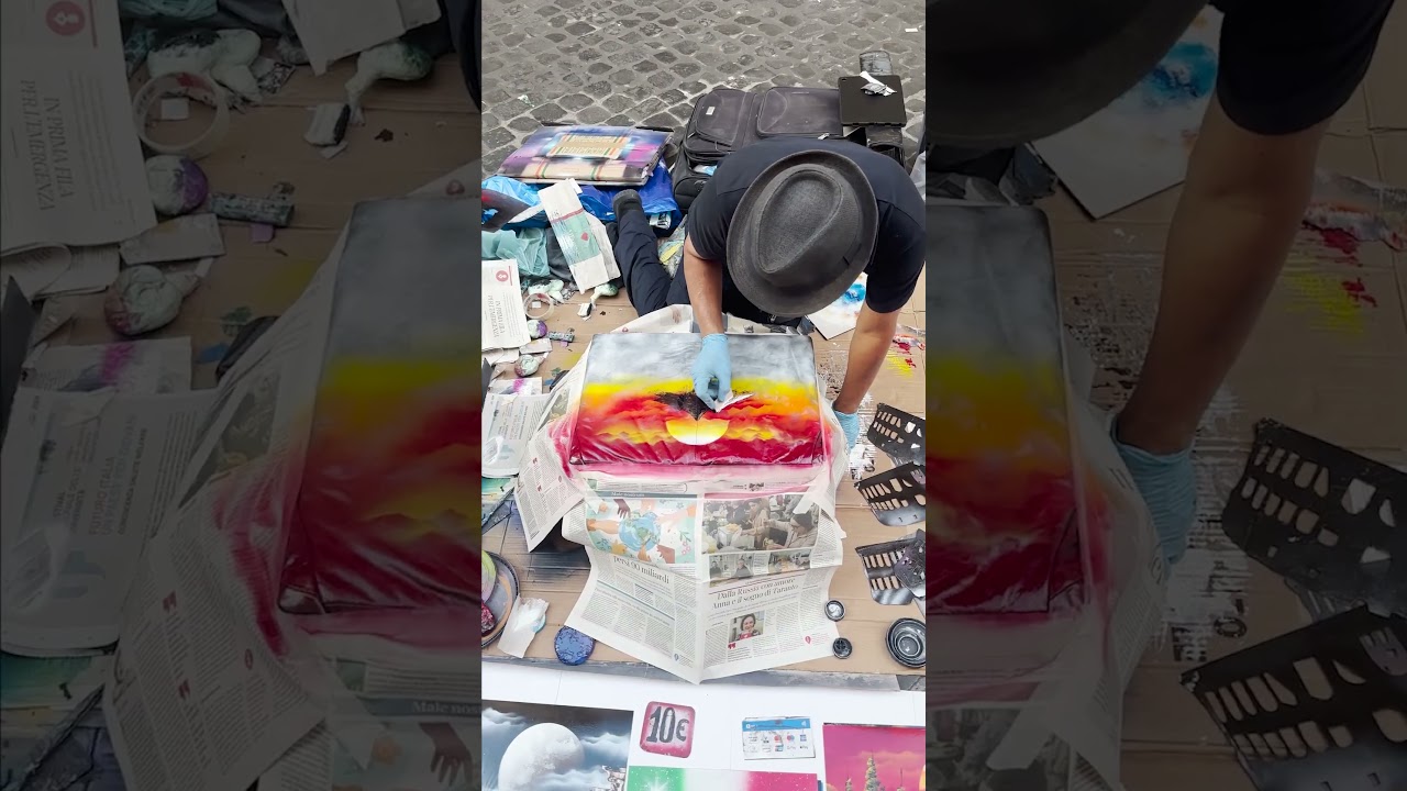 Я попросил уличного художника покрасить мою куртку аэрозольной краской 😮