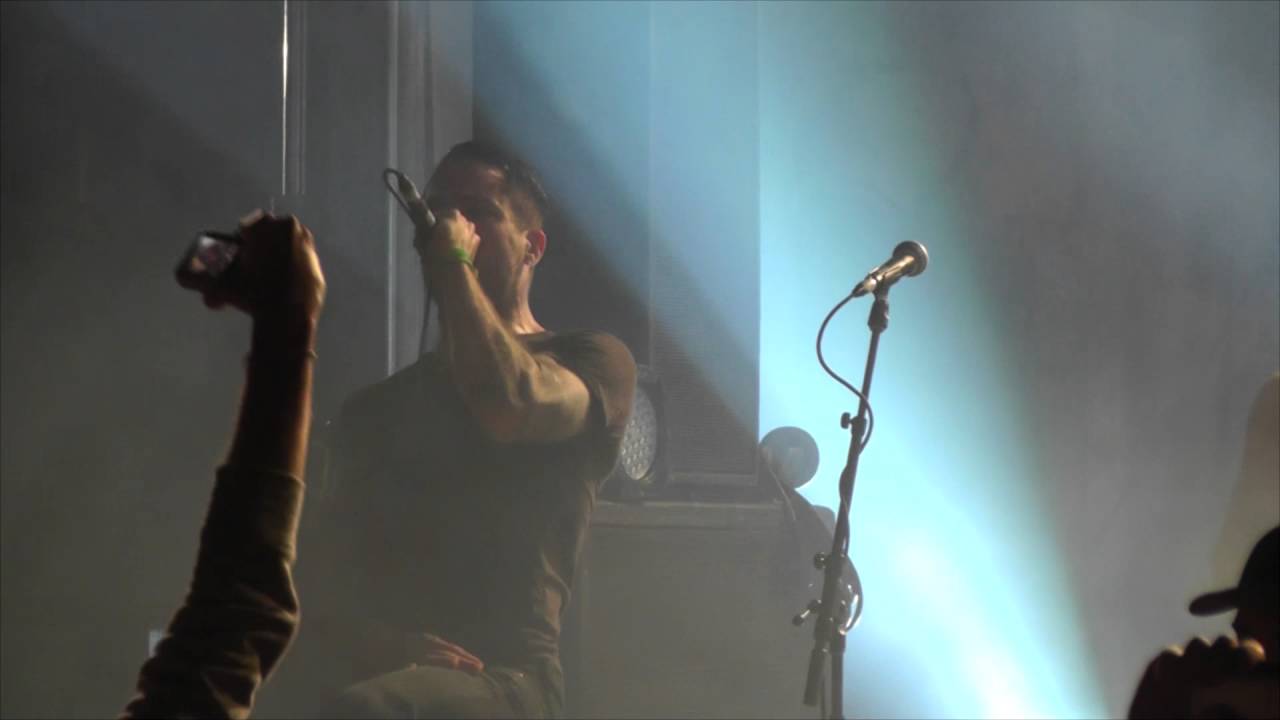 Raised Fist - Rockfest 2015 - X 5 songs