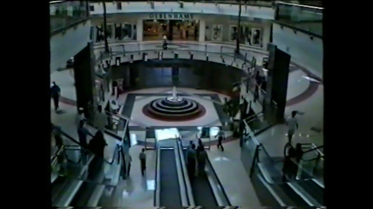 Debenhams Mall, Dubai, 1999