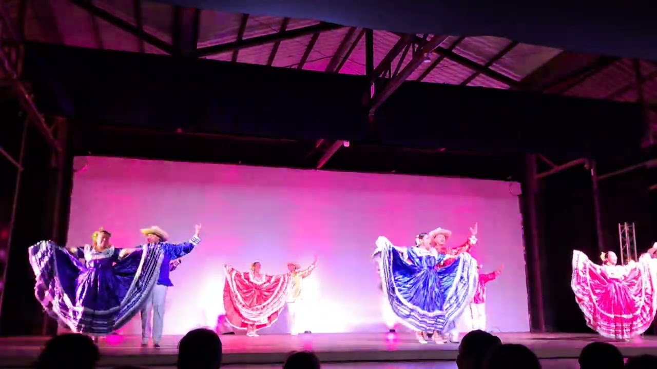Artenahualt 🤠🎊🌺 Masaya está de fiesta 🌺🎊🤠