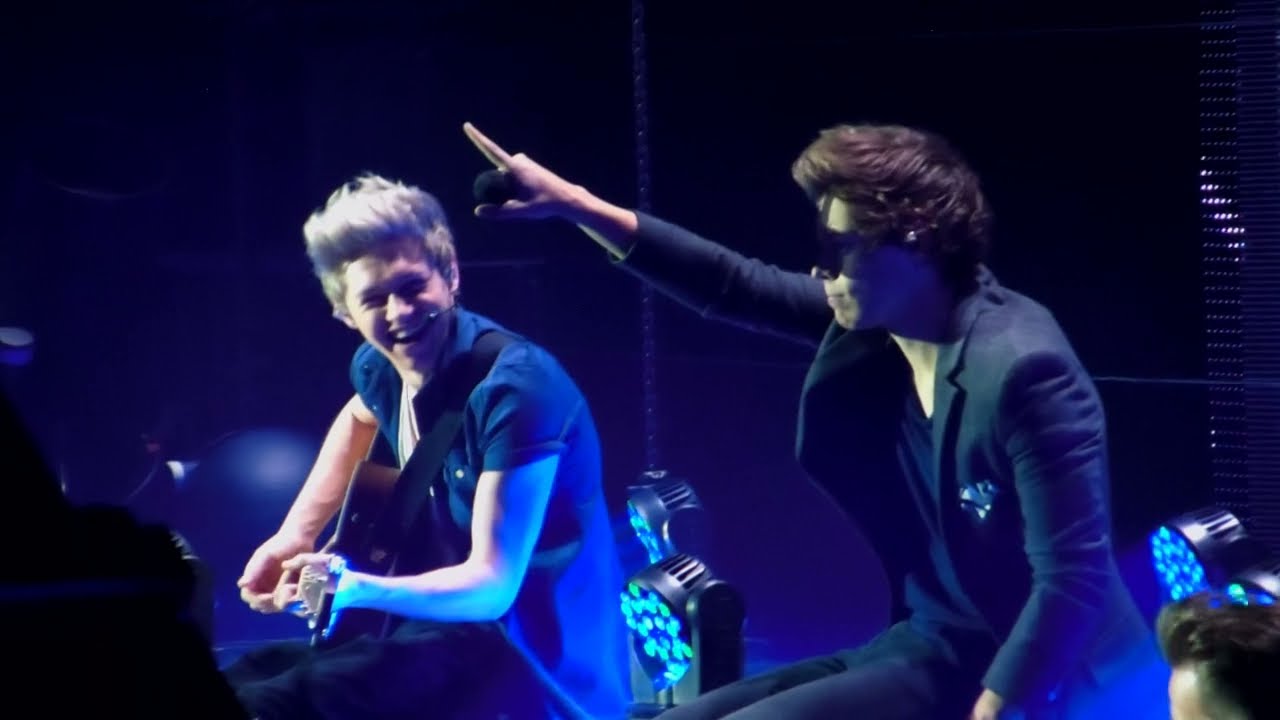 One Direction - Little Things - 4/4/2013 London