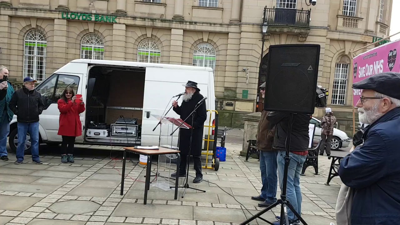 Alan Moore calls on Northampton to do what its good at