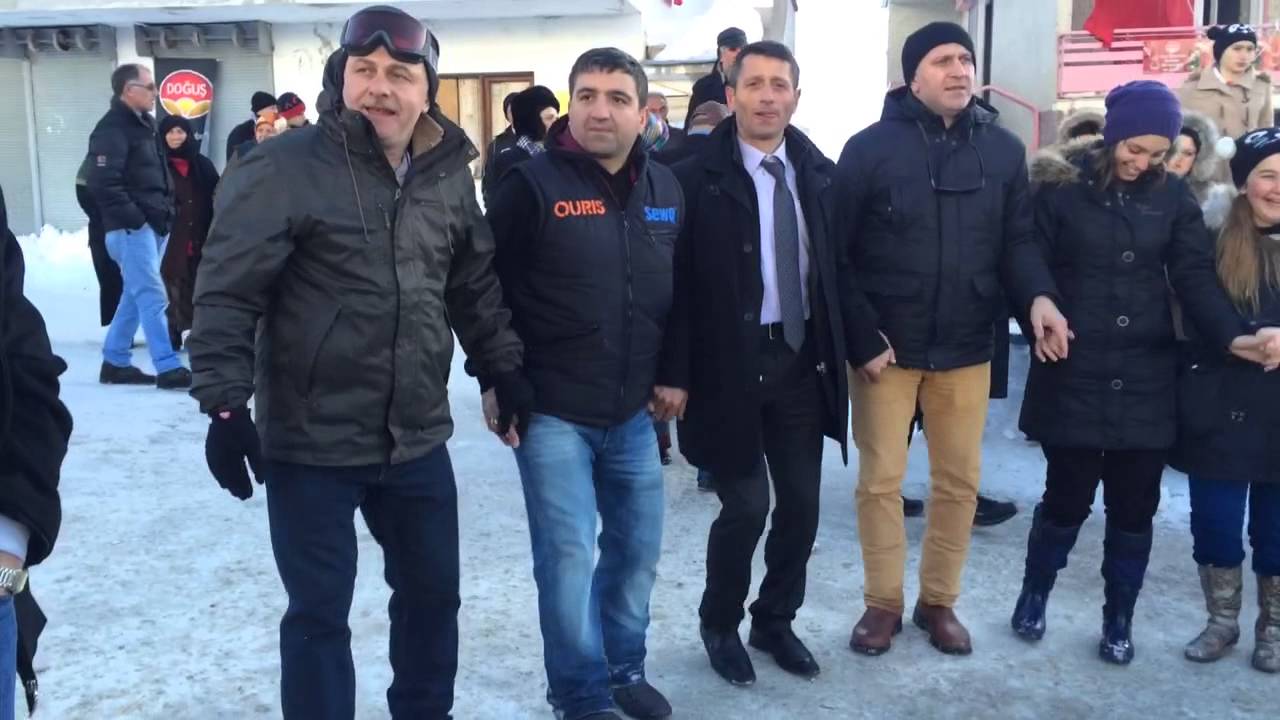 Kabahor gölyayla 2. Cisi düzenlenen kayak şenlikleri HD vid