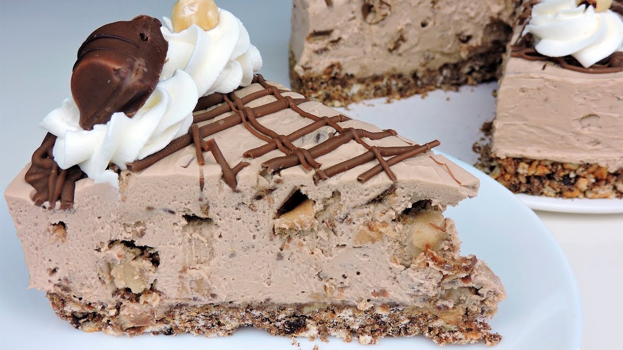 Tarta de KINDER BUENO (fácil y sin horno)