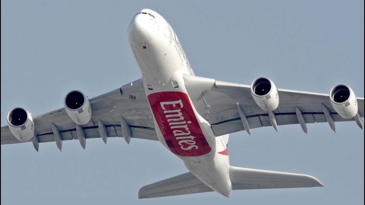 Emirates A380s + more Departing Dubai Int'l Airport