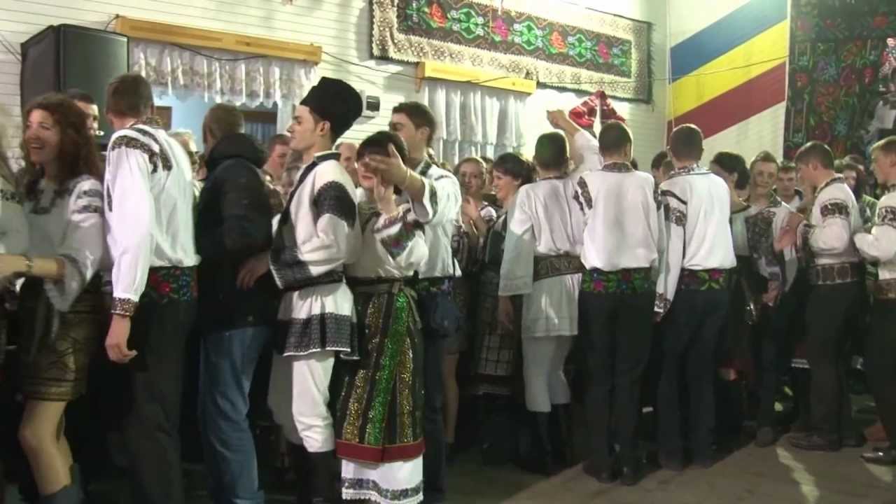 Formatia MIXAJ Poieni Botosana 2012  .