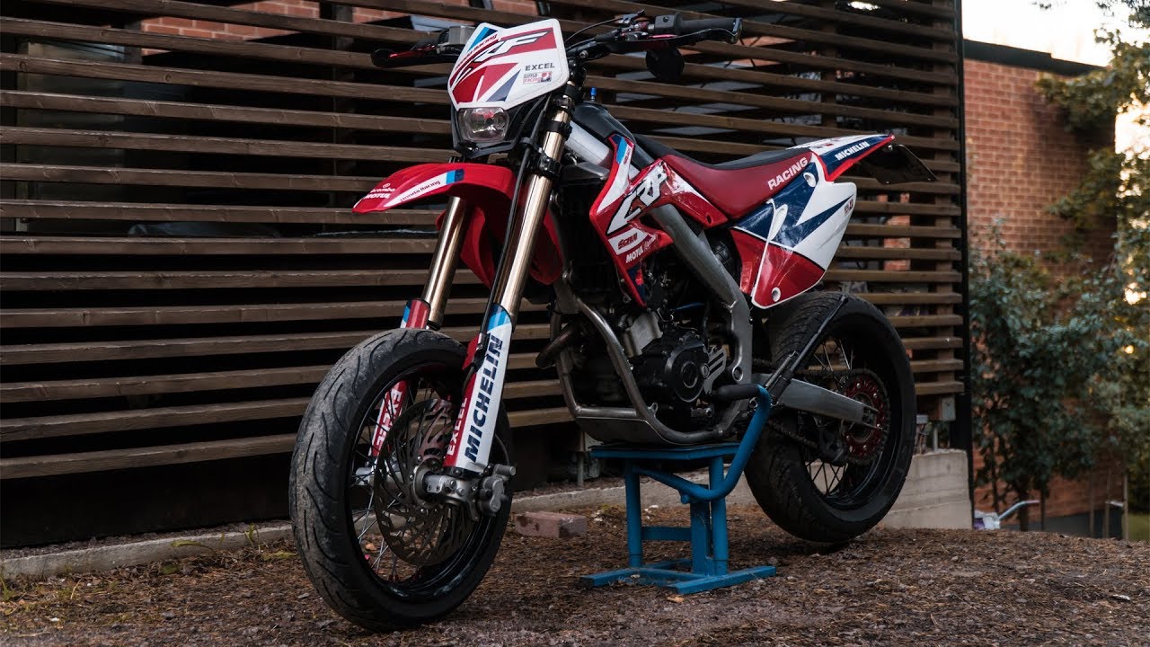 HM 180cc Uma - TRIBUTE /story