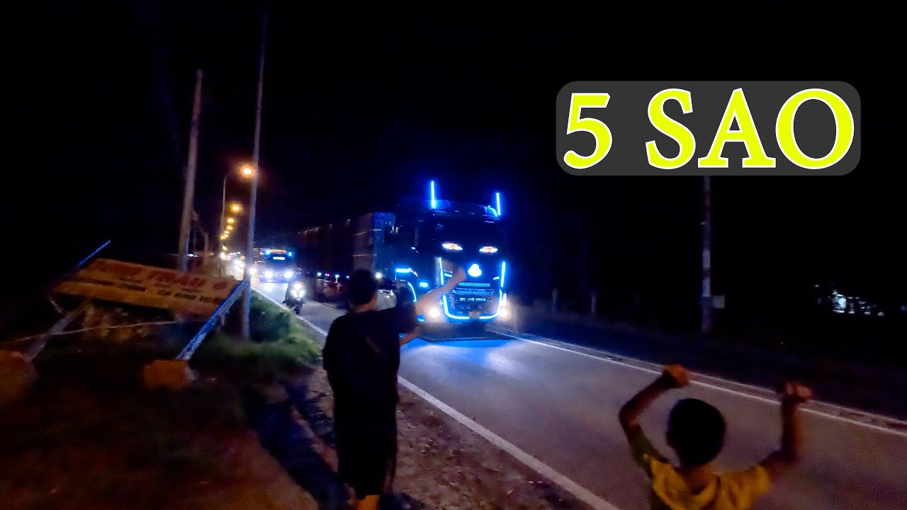 Út Bảo | Săn Kèn Xe Mắt led Lên Kèn Tạch Tè!