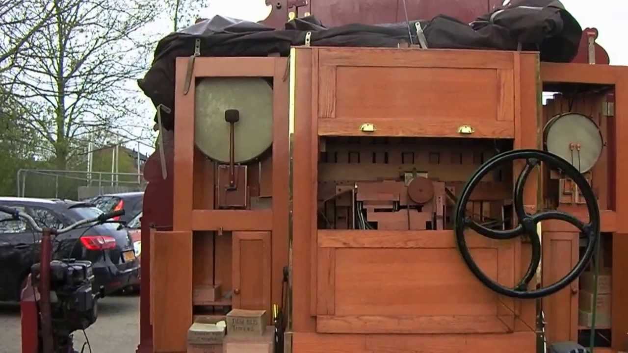 Draaiorgel de Astrid op Konninginnendag 30-04-2013 Hazerswoude-Rijndijk *Deel 2*