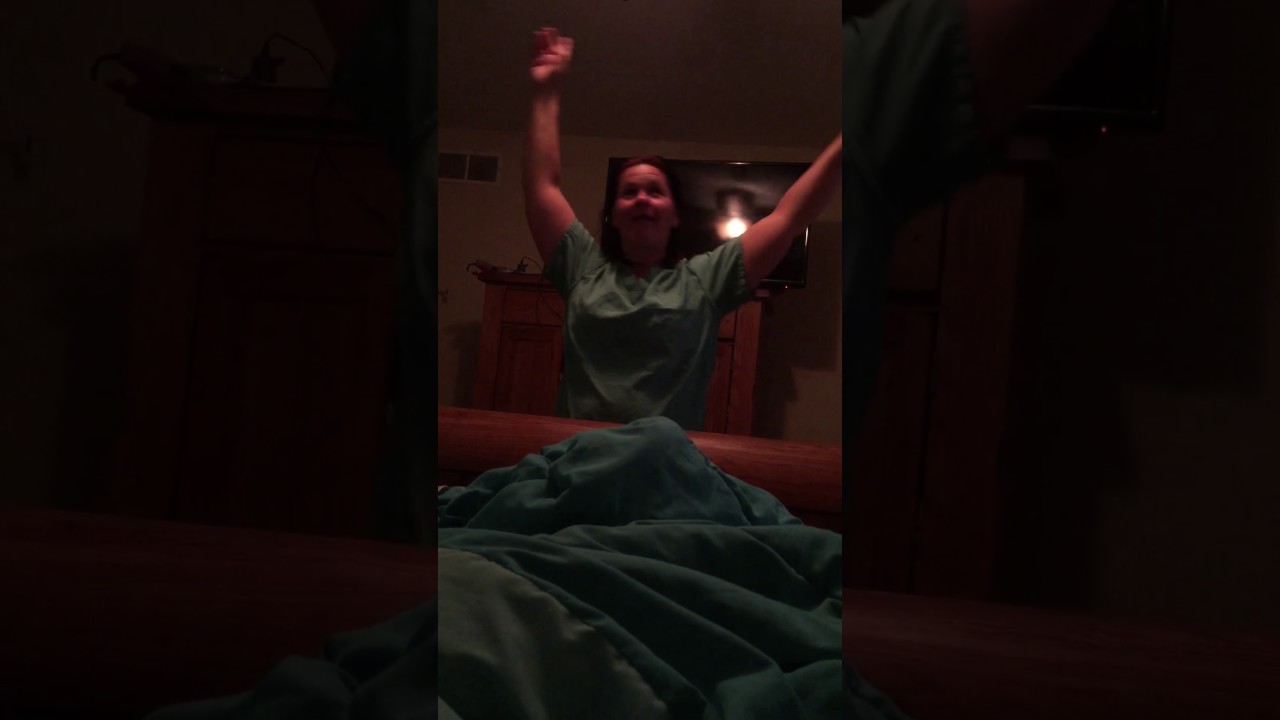 Old lady dabbing