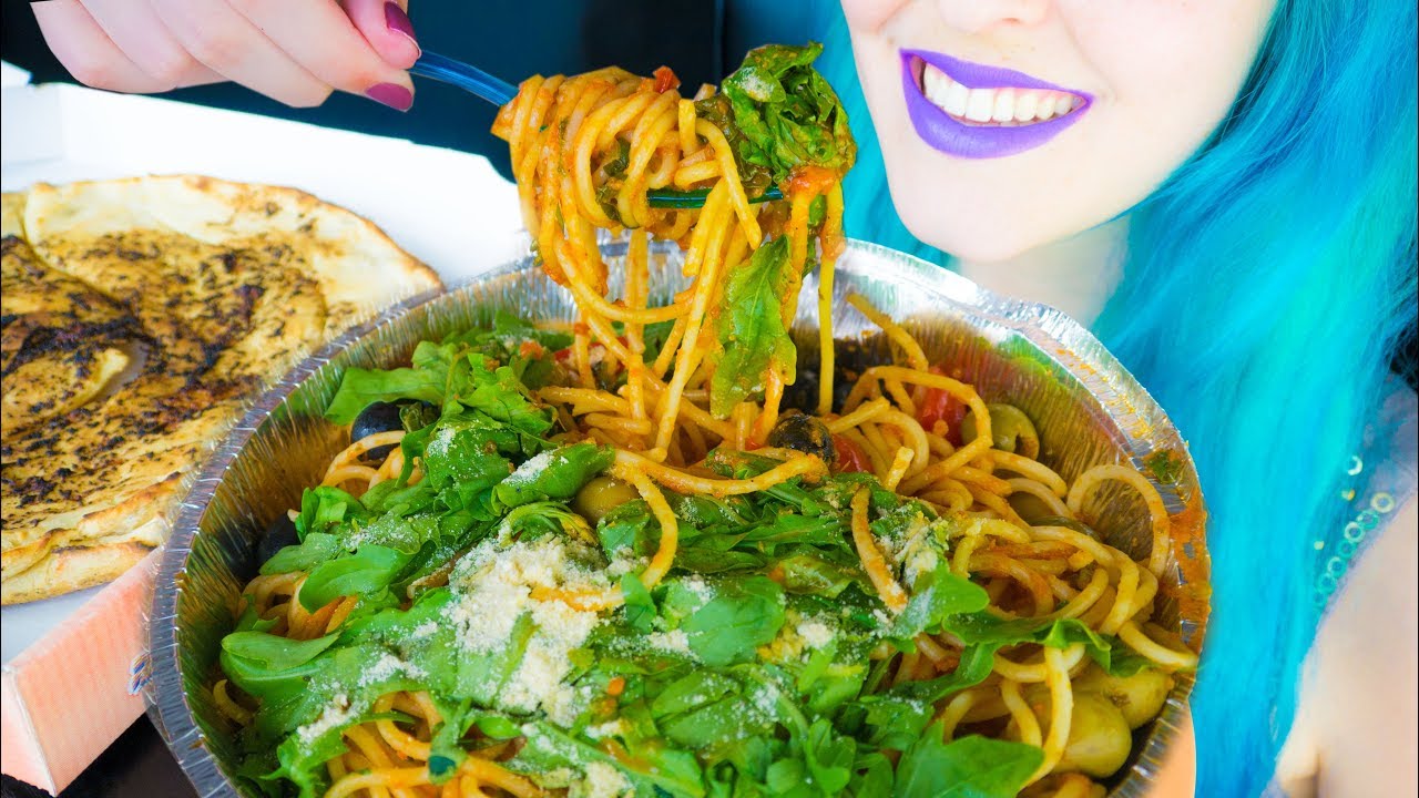 ASMR: Tomato Spaghetti Pasta & Garlic Bread | Italian Takeout ~ Relaxing Eating [No Talking|V] 😻
