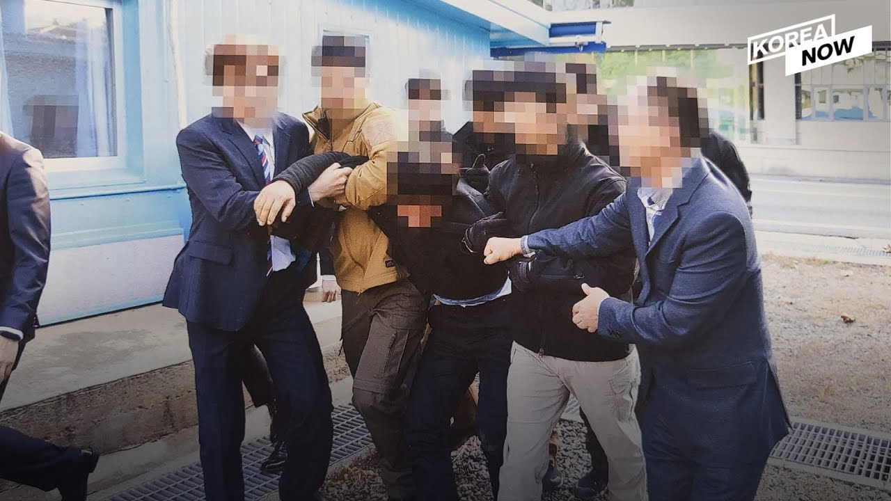 [Video] Two N. Korean fishermen being repatriated in 2019
