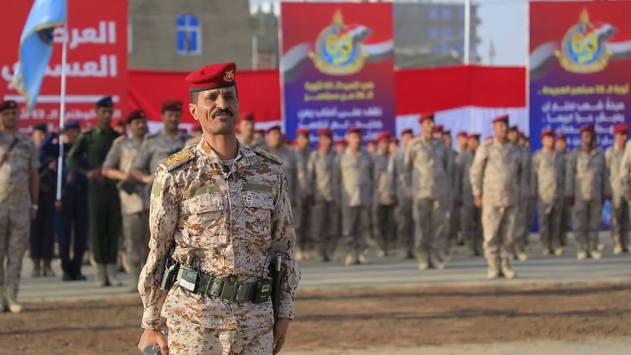 مشاهد من العرض العسكري الذي اقيم احتفاء بالذكرى ال63 لثورة ال 26 من سبتمبر بمارب .