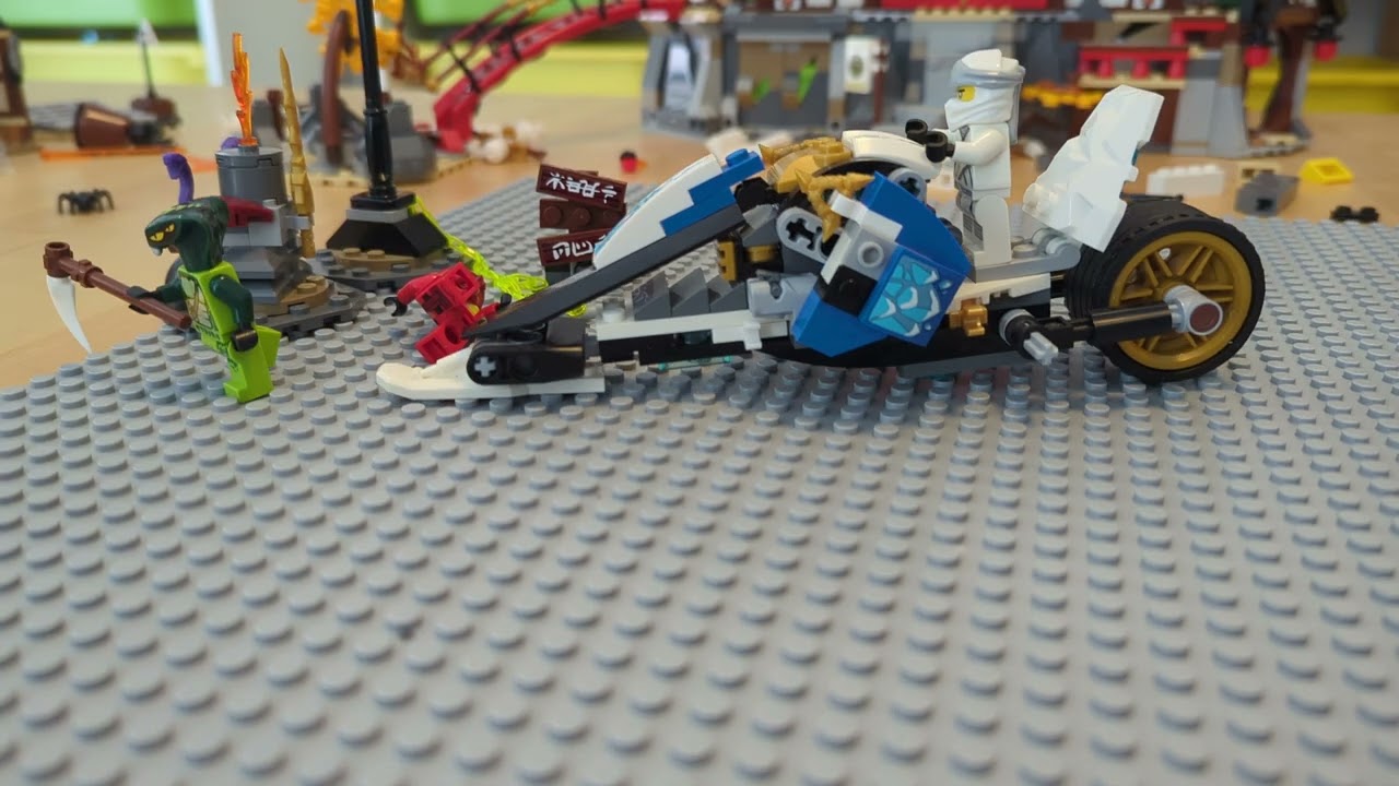 Lego Ninjago Season 10 Kai's blade cycle and Zane's ice mobile