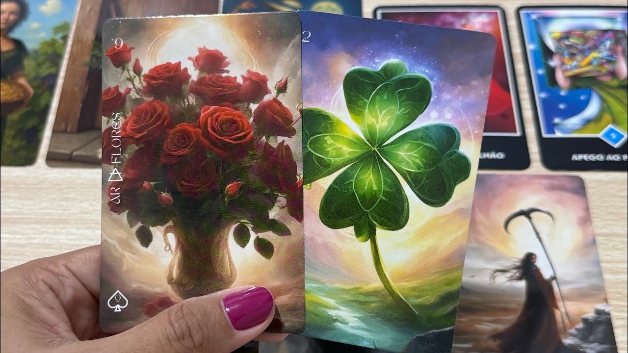 🔮SEXTA-FEIRA DA PESSOA AMADA | COMO ESSA PESSOA ESTÁ EM RELAÇÃO A VC HOJE 🙏🏽