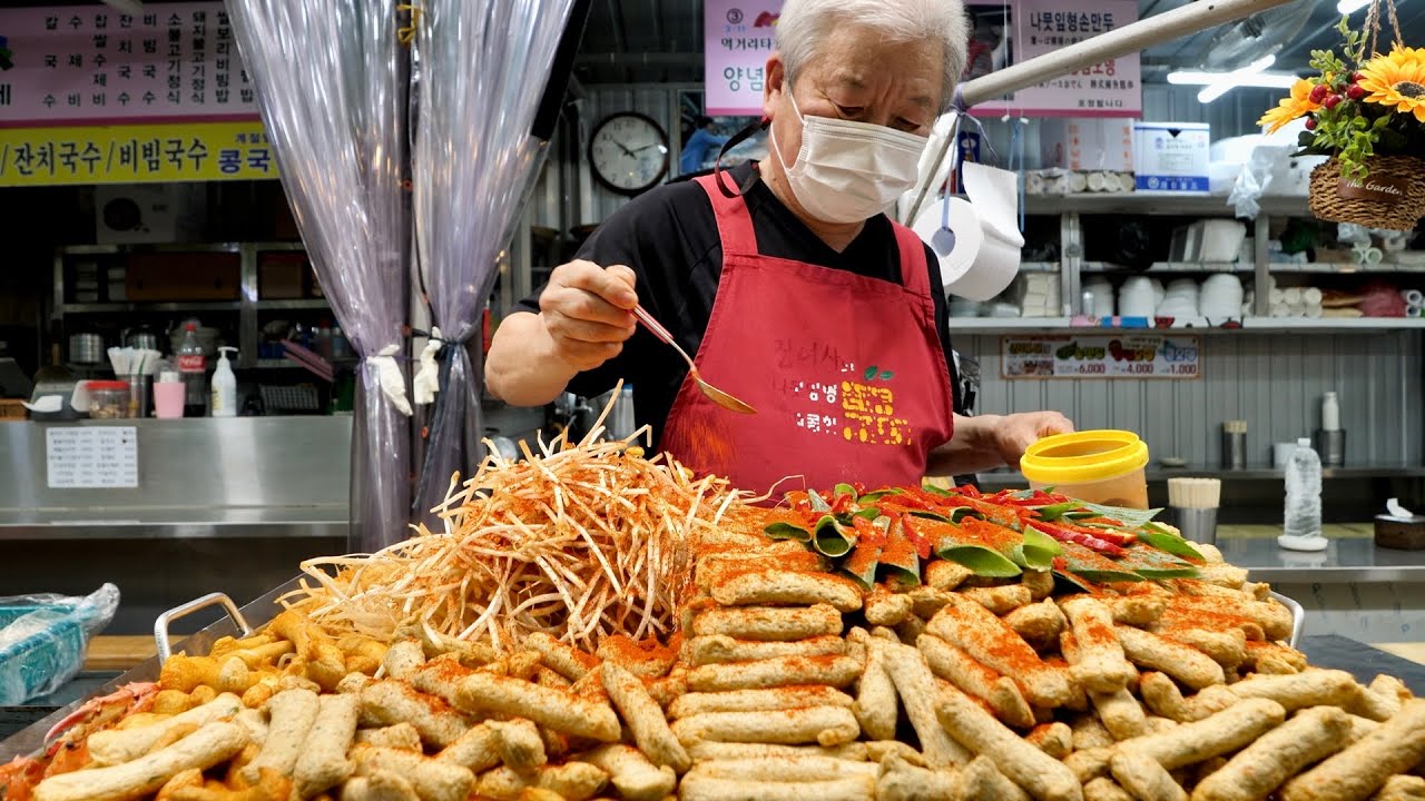 역대급 쌓아올린 산더미 매운오뎅? 맛집으로 소문난! 대구 서문시장 길거리 음식 Best 7 - Amazing Korean market street food