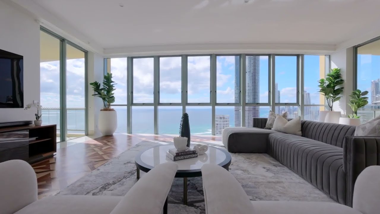 Just Listed - Penthouse 3902 'Sun City', 3400 Surfers Paradise Blvd,  Surfers Paradise - Auction