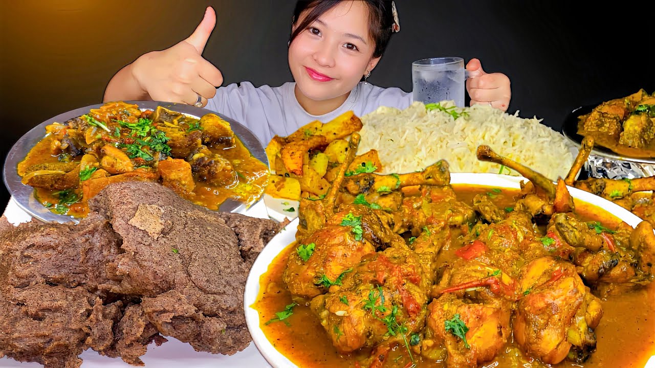 EATING || DHIDO WITH 1 KG SPICY CHICKEN LEG PIECE GRAVY & BUFF GRAVY WITH BASMATI RICE & FRIED AALU