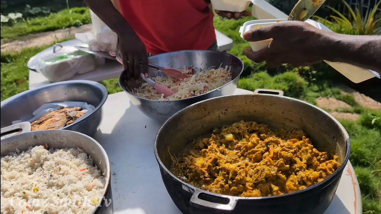 Fry fish | Curry chicken | vegetable rice | Colaz Smith tv Kingston team