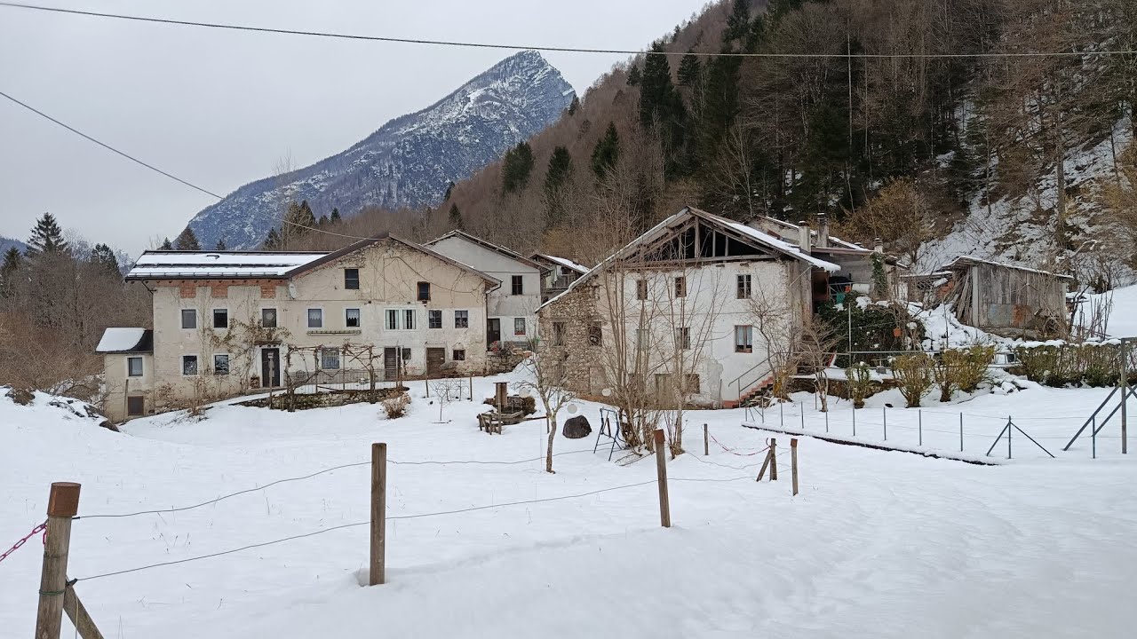 Un ex villaggio di minatori.