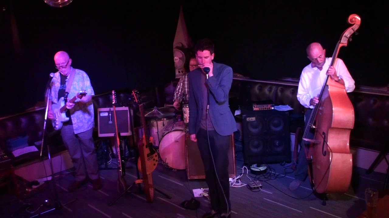 Pete Harris Blues Band - You Don't Love Me