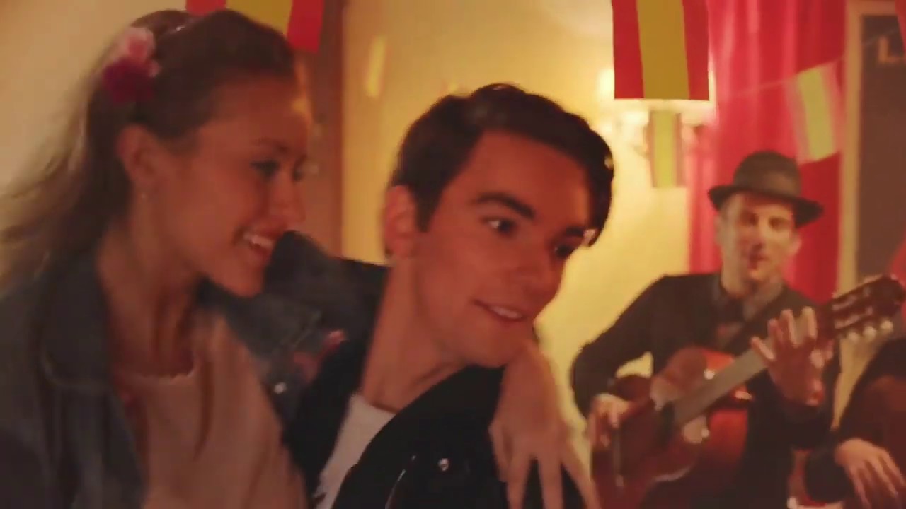 Max/Lena~Symphony (Find Me In Paris)