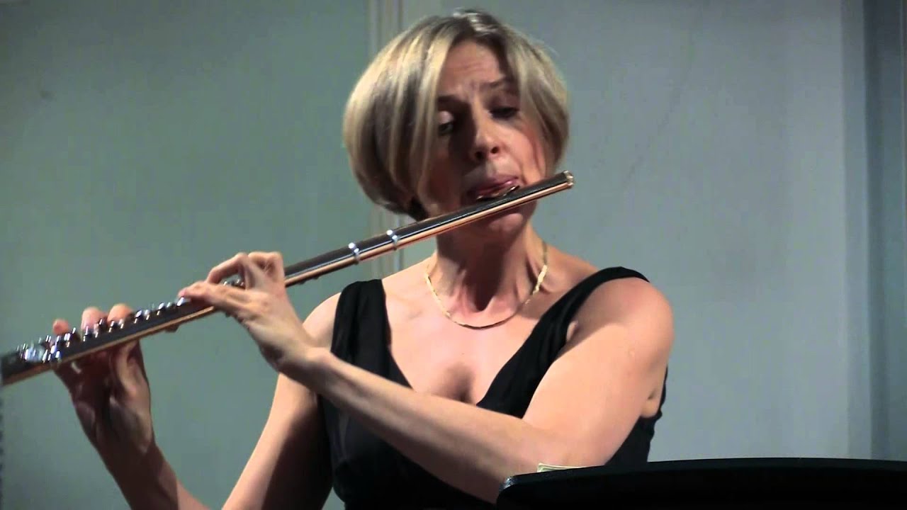 Claude DEBUSSY. Songs of Bilitis. Olga IVUSHEYKOVA & Jacob KATSNELSON