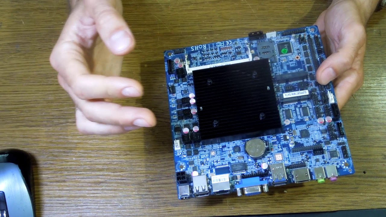 Обзор материнской платы промышленного применения на Intel Celeron J1900