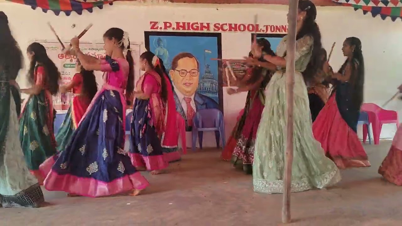 pacha pachani palle neelaveni song  Folk Dance