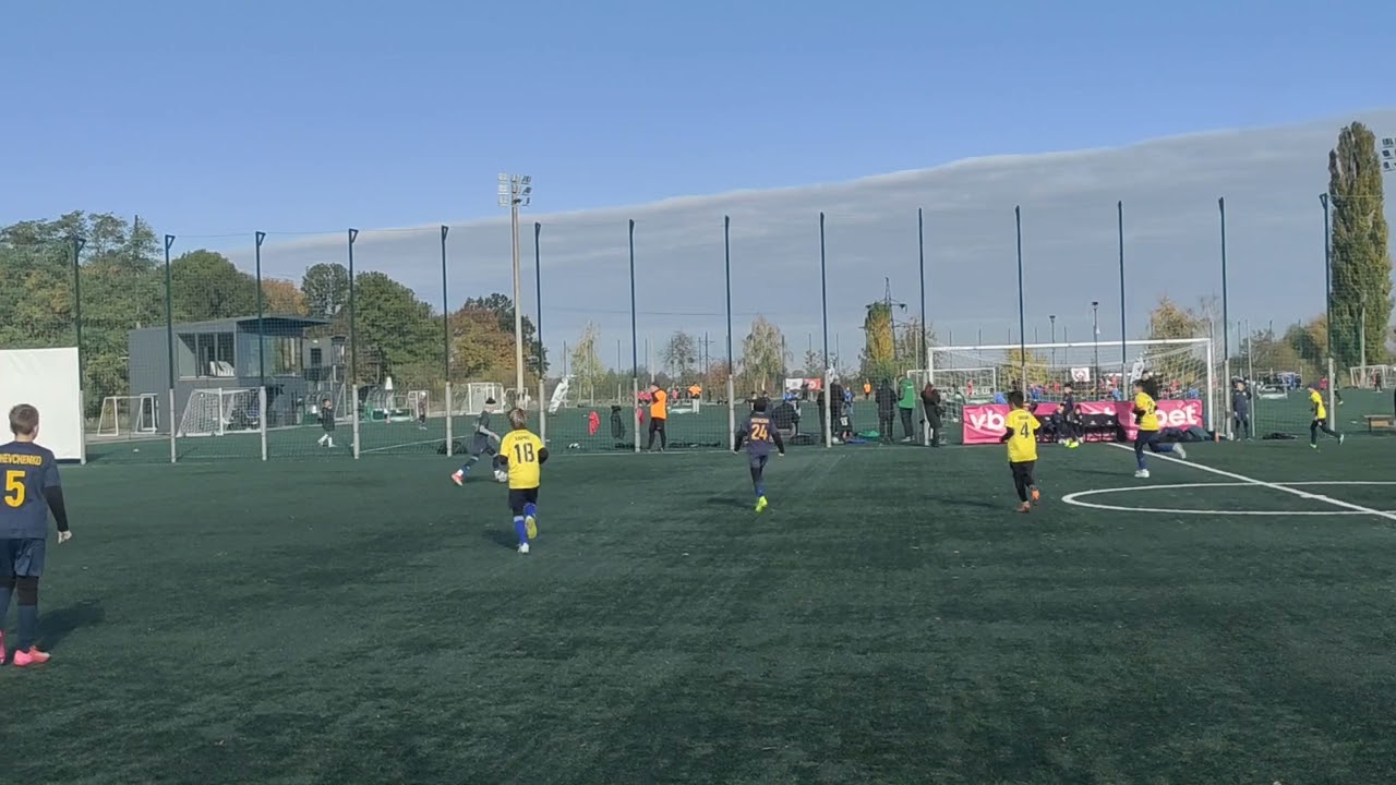 UTMOST CUP.                                                 Металіст - Лідер 14 2 тайм