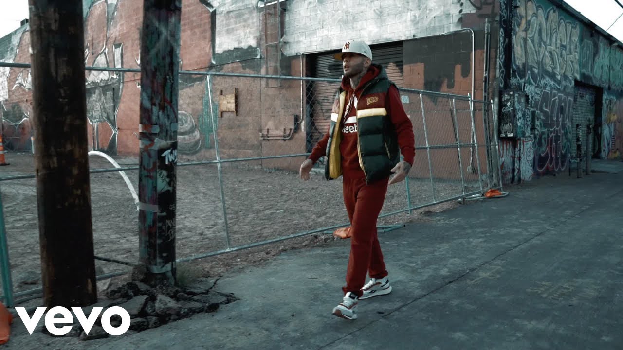 OGee L'z - Outta The Mud