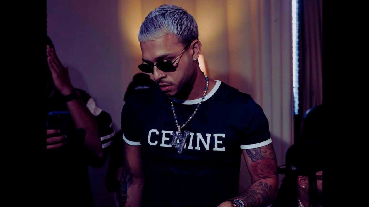 Reggaeton Type Beat - ESCONDIA - Rauw Alejandro x Lyanno