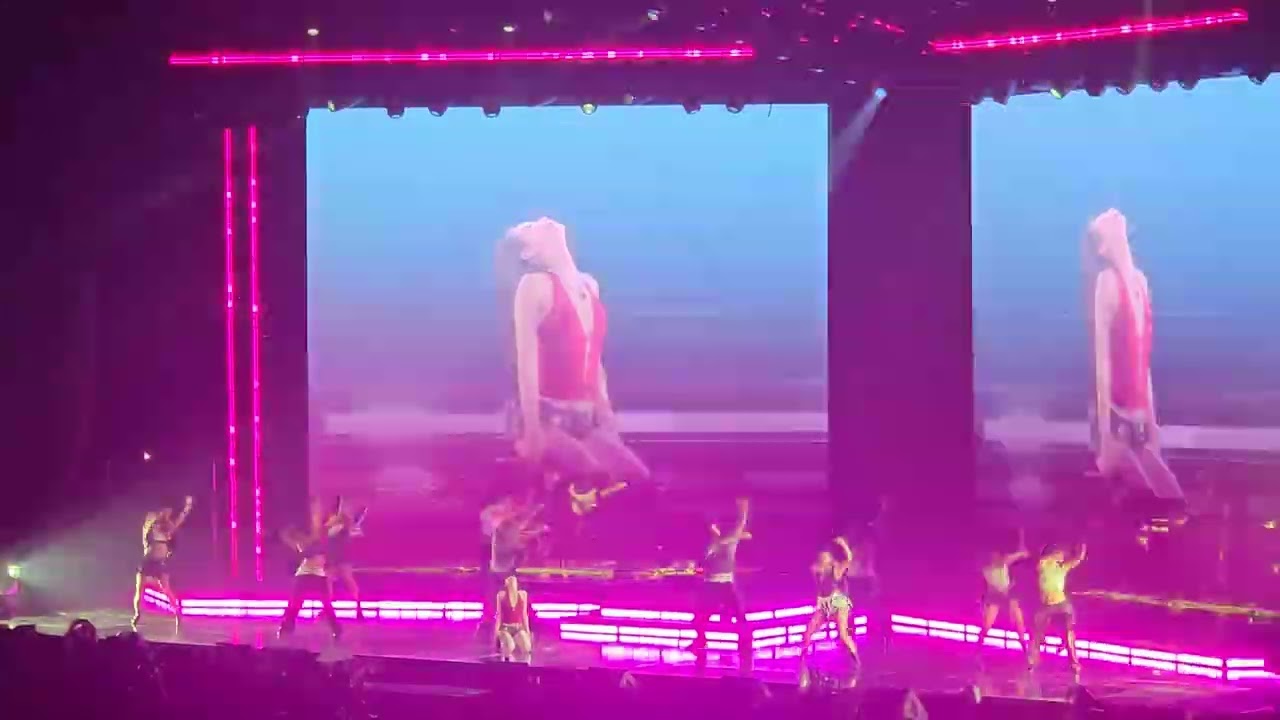 JENNIE 'The Ruby Experience' (Filter) | 제니 콘서트 [20250315]