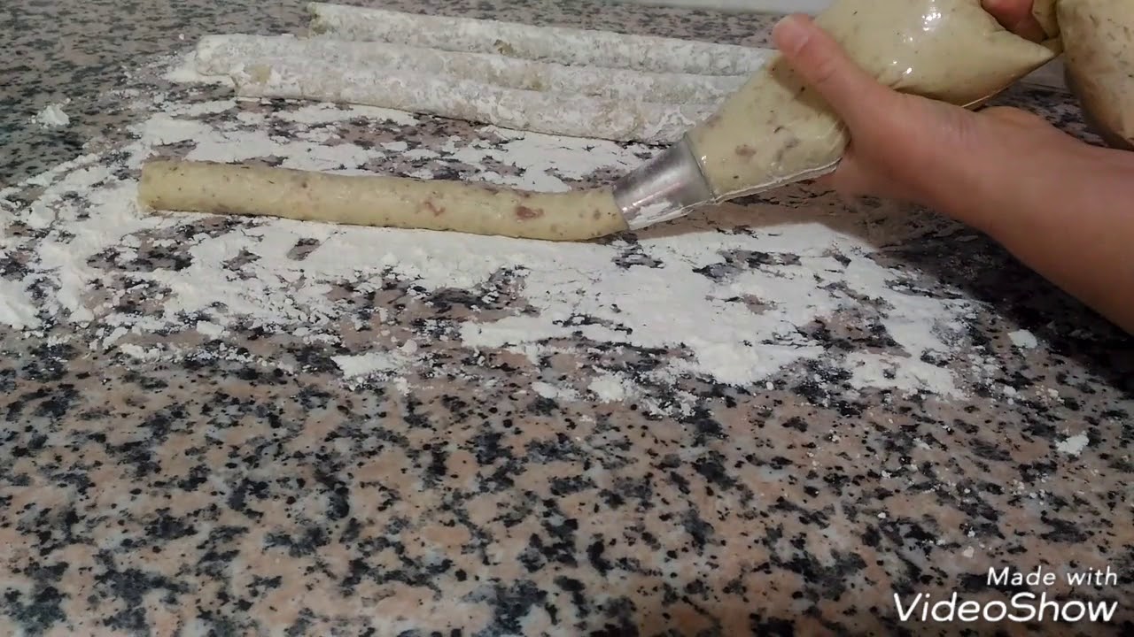 Formar croquetas con manga pastelera