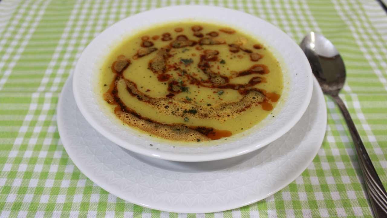 Bu Çorbayı Pırasadan Yaptığınıza Kimse inanmayacak /Nefismi Nefis Pırasa Çorbası 