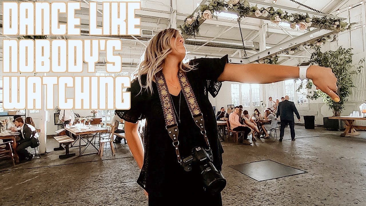 DANCE LIKE NOBODY'S WATCHING | WHITE SHANTY WEDDING