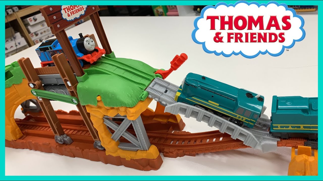 Thomas vs Shane at the Walking Bridge - Trackmaster Trains