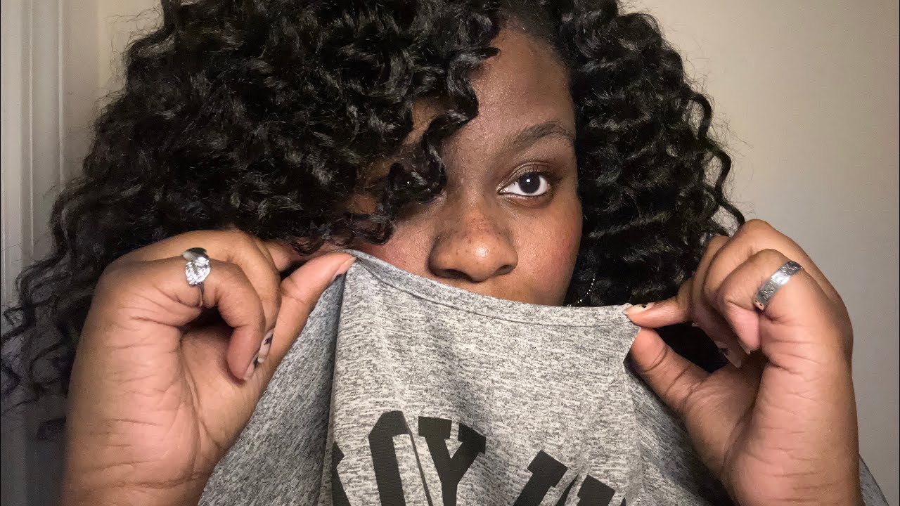 ASMR Fabric scratching and mouth sounds 🩶