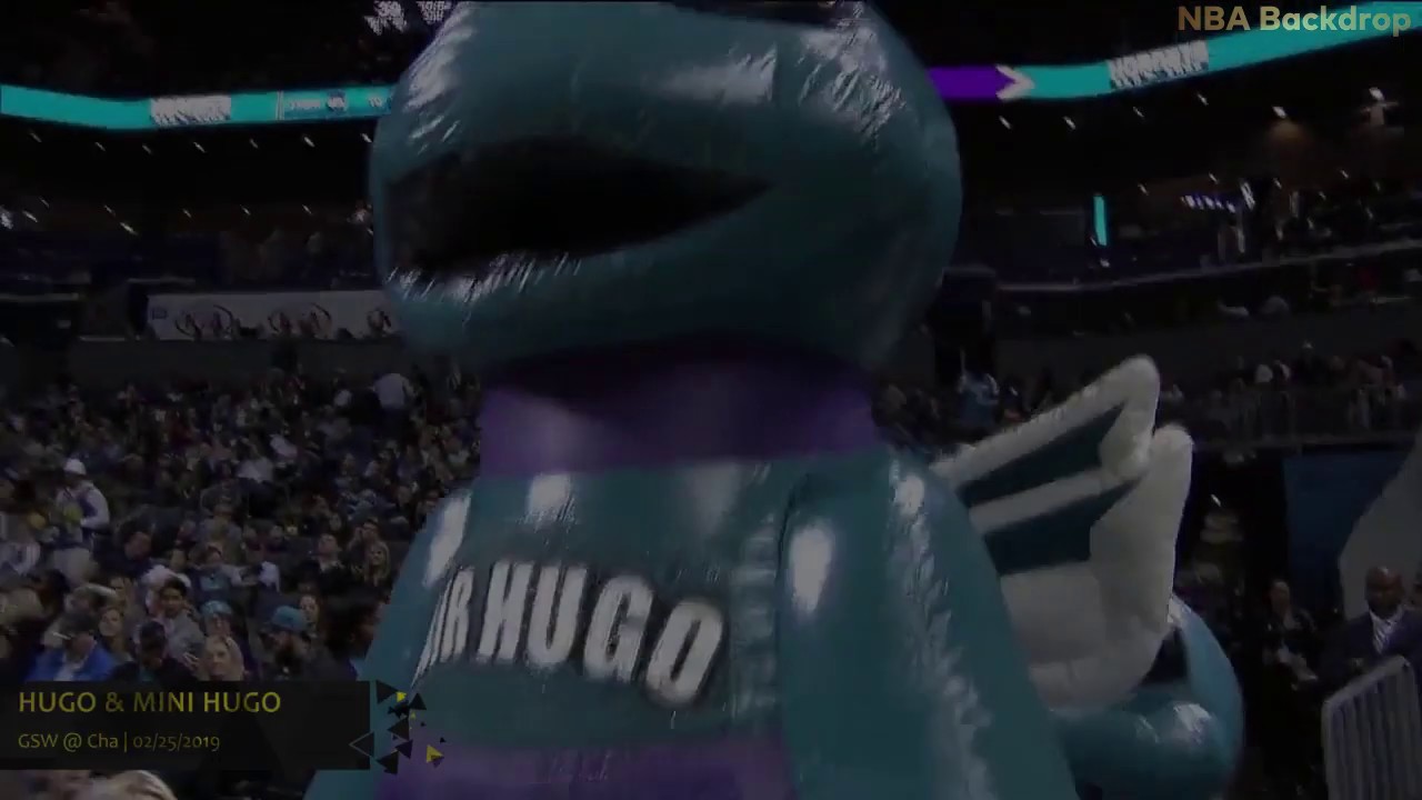 AIR HUGO & MINI AIR HUGO | Charlotte Hornets Mascot Dance-Off | February 25, 2019