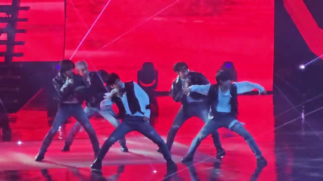 TXT｜Good boy gone bad @ Weverse Con Festival 2023