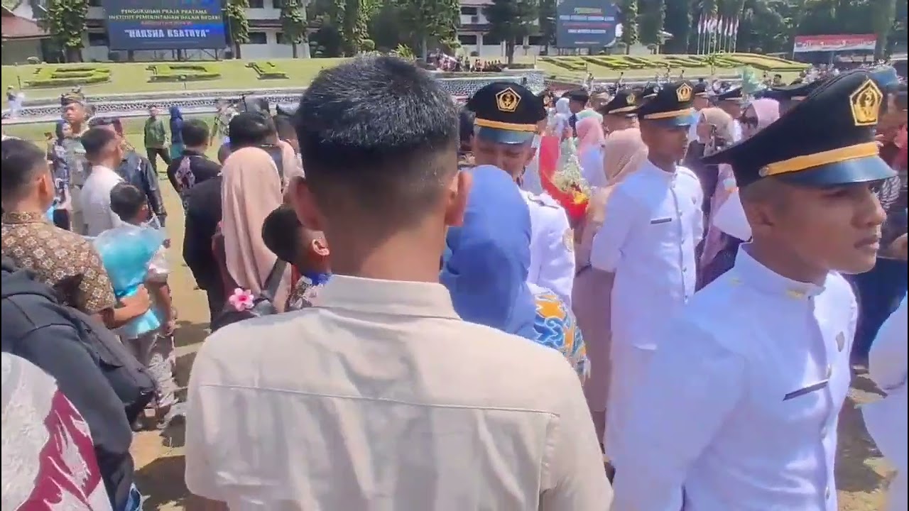 PENGUKUHAN PRAJA PRATAMA IPDN ANGKATAN 36