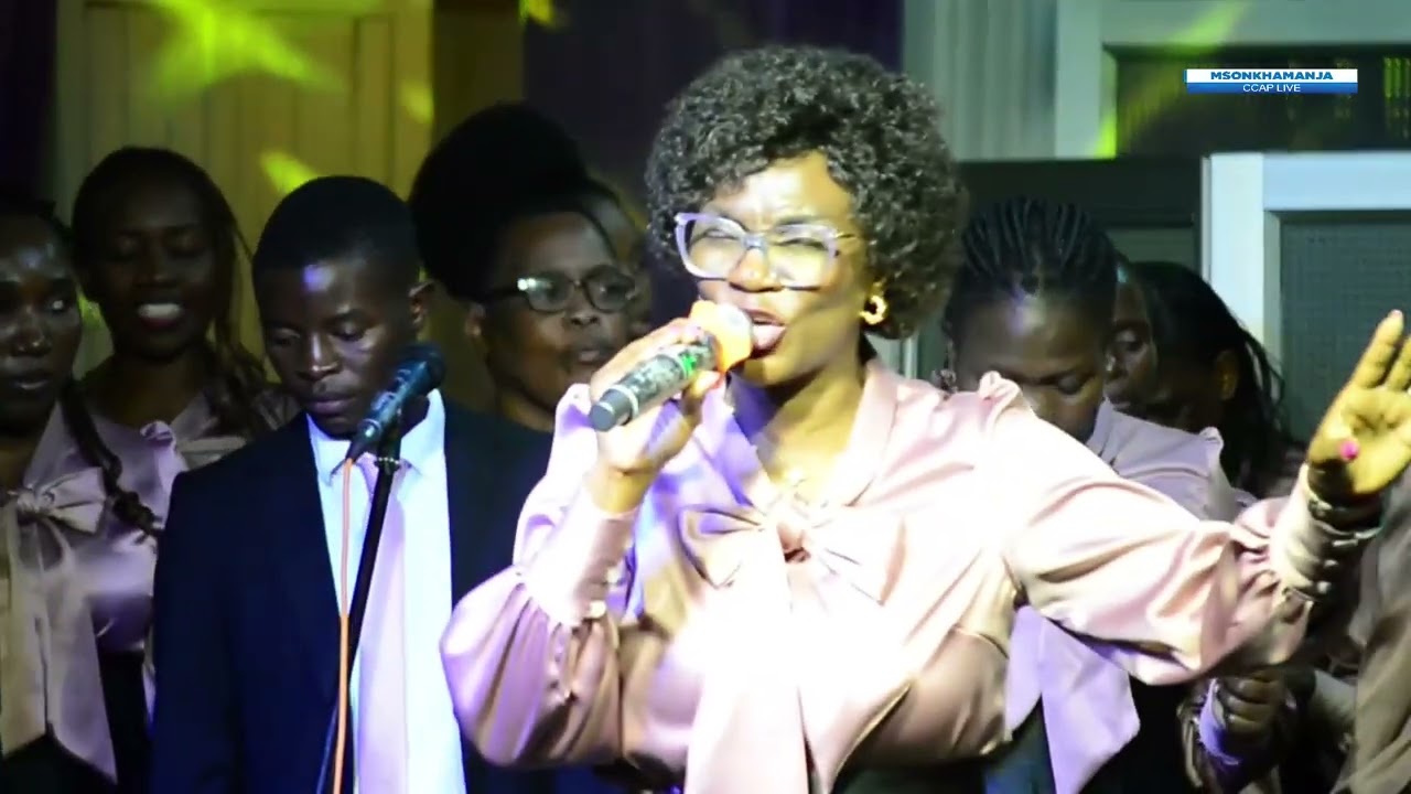 PEMPHERO LANGA I MSONKHAMANJA PRAISE AND WORSHIP TEAM