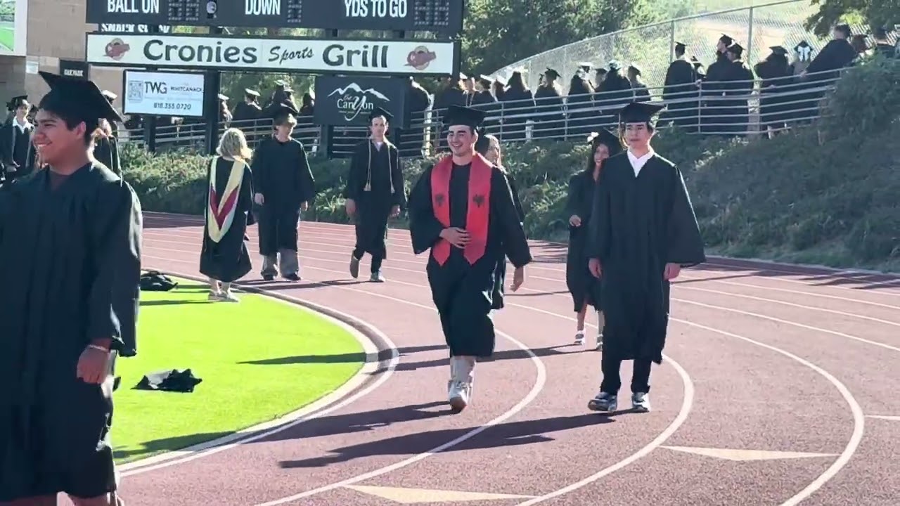 The full graduating class of  2025 Oak Park High School OPUSD except for the beginning, Oak Park CA