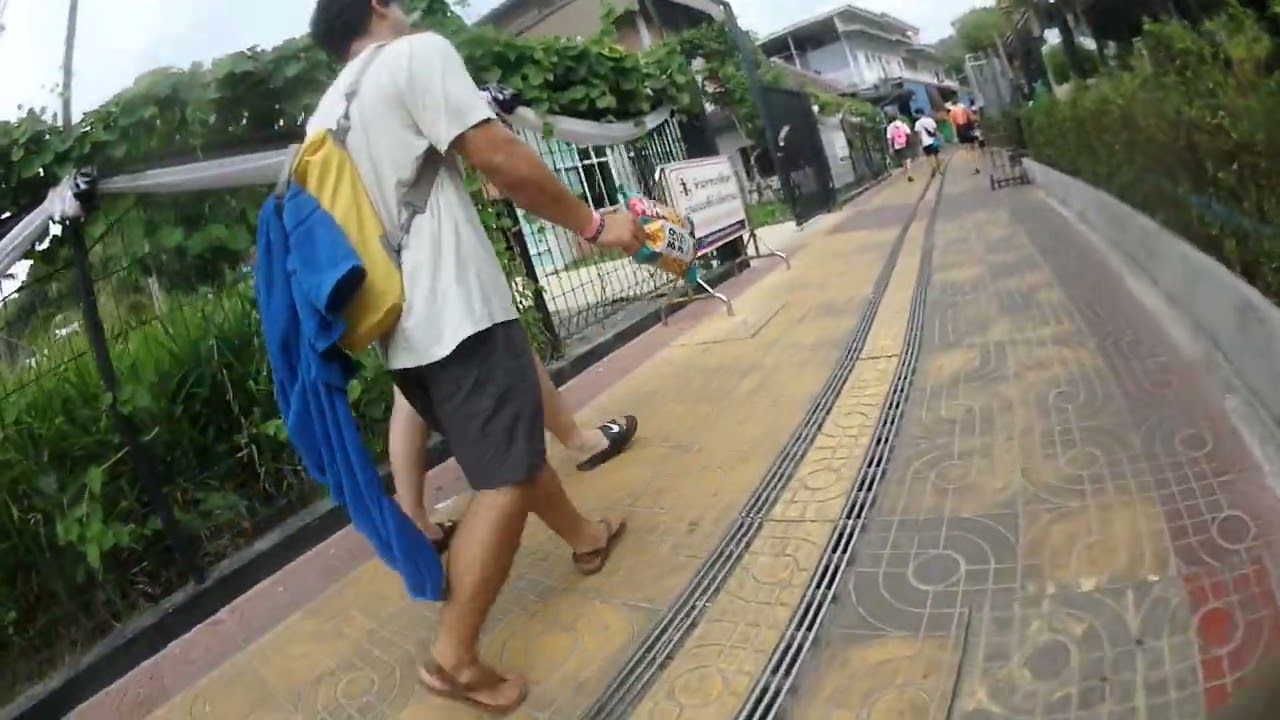 Ko Phi Phi 🇹🇭 — Uncut Walking Through Thailand part 11