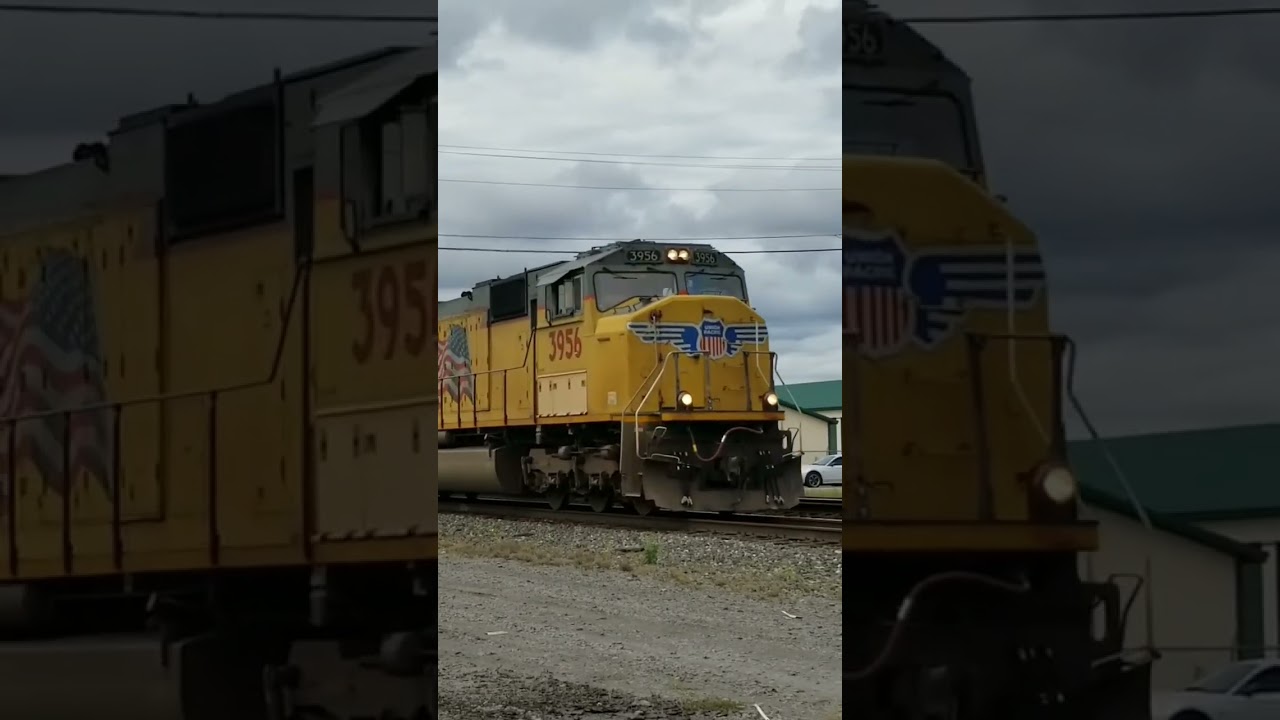 UP 3956 SD70M